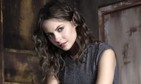 Thea Queen 2
