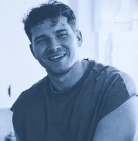 01 - Evan Buckley