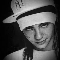 TOM KAULITZ 