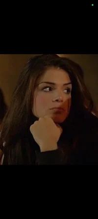 Marie Avgeropoulos 