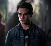 Simon Lewis