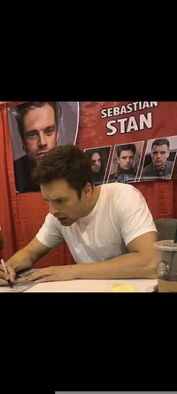 Sebastian Stan 