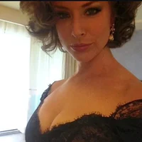 HELENA HARRIS 