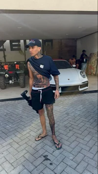 Menor Kabrinha 
