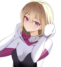 Giantess Spider-Gwen