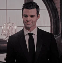 Elijah Mikaelson 