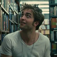 ROBERT PATTINSON