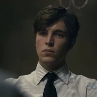 TOM RIDDLE JR