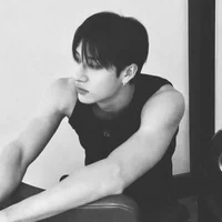 02 Christopher Bahng