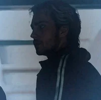 PIETRO MAXIM0FF - V2