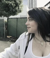 BILLIE EILLISH 