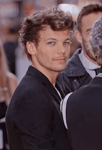 Louis Tomlinson-2013