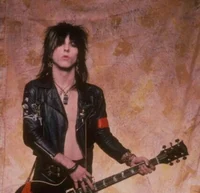 Tracii Guns