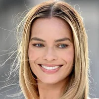 Margot Robbie