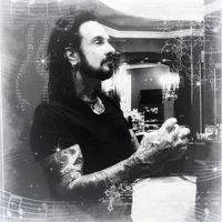 Nikki Sixx
