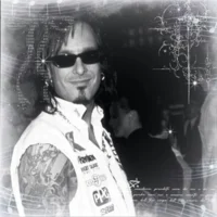 Nikki Sixx-dad