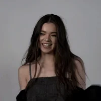 Hailee Steinfeld
