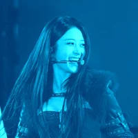 Huh Yunjin