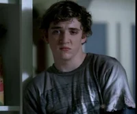 Kyle Gallner 