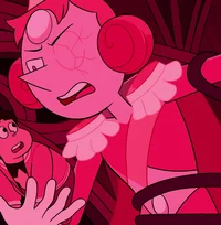 Mega Pearl Mom