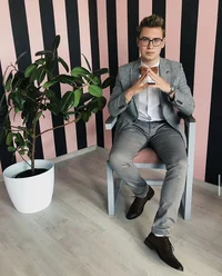 Влад Кобяков 