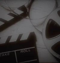 7 - 7 CELEBS DIVIDER