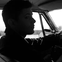 01 DEAN WINCHESTER