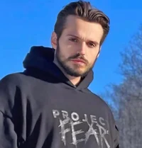 Dakota Laden