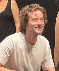 Joseph Quinn