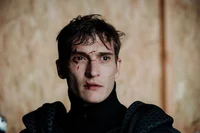 Август Ван Дер Хольт