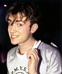 00 DAMON ALBARN