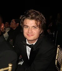 Joe keery
