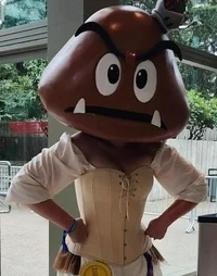 Cosplayer Goomba