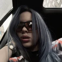 BILLIE EILLISH