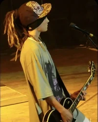 TOM KAULITZ