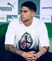 EMILIANO MARTÍNEZ