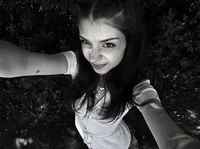 03 - IZORA MONTCLAIR