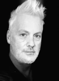 Stephen Jones