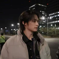 Lee Know - Boyfriend