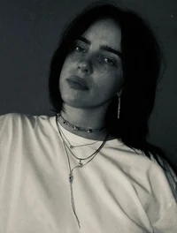 BILLIE EILLISH