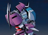 07 Cyclonus-Tailgate