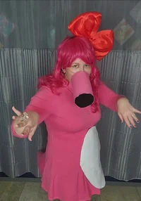 Cosplayer Birdo