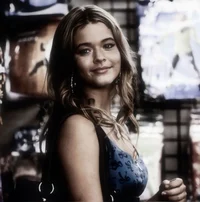 13 ALISON DILAURENTI