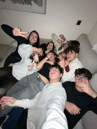 Friend Group 