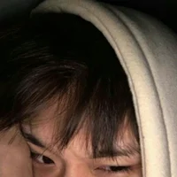 Highschool Gamer Boy