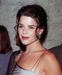 Neve Campbell