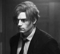 RE9 - LEON S KENNEDY