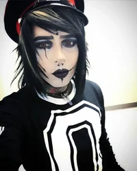 Dahvie Vanity 