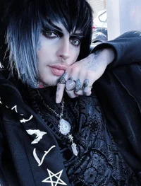 Dahvie Vanity 