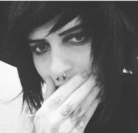 Dahvie Vanity 